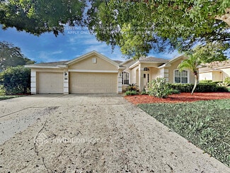 1774 Sweetwater Cir W, Apopka, FL 32712