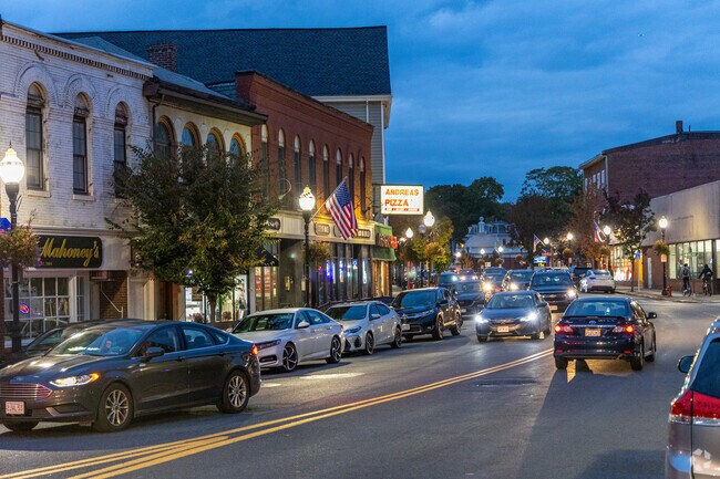Vibrant evenings in downtown Woburn, MA.
