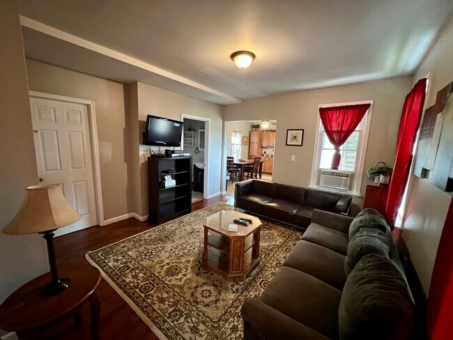 1104 Cornell St unit 1, Scranton, PA 18504 - photo 4