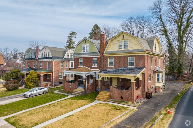 Twin homes sit side by side in Lansdowne, Pennsylvania.