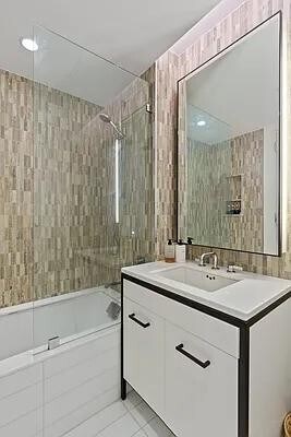 70 Charlton St unit 20D, New York, NY 10014 - photo 2