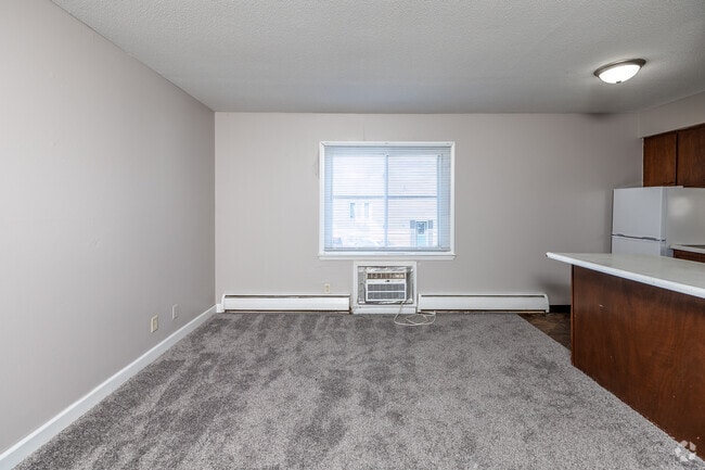 Ankeny Park Apartments - $99 first full months rent- Limited Time Only - Ankeny Park Spacious One..., Ankeny, IA 50023 - photo 7