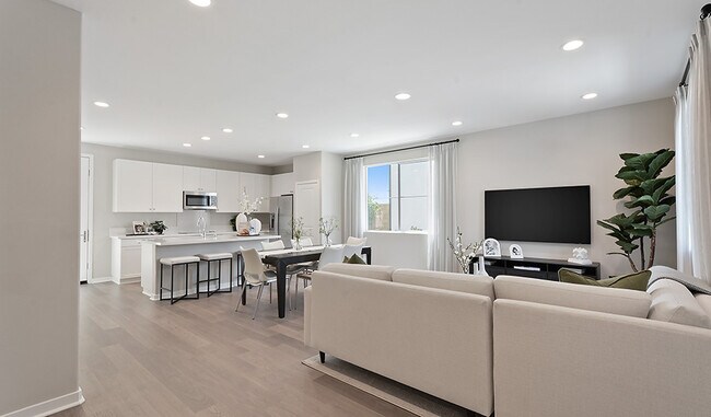 16543 Botanical Ln unit 36395884, Fontana, CA 92336 - photo 6