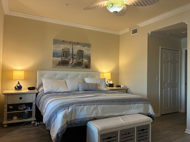 9532 Avellino Way unit 9532 Avellino Way 27, Naples, FL 34113 - photo 4