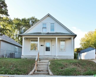 2908 Jay Ave, Sioux City, IA 51106