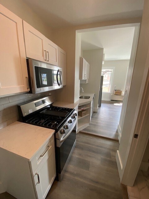 100 H St Unit 1, Boston, MA 02127