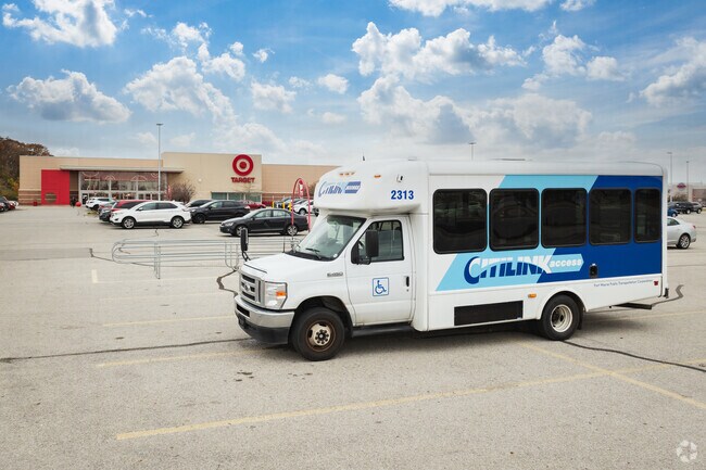 Greater McMillen Park residents can enjoy Citilink public busses for transportation.