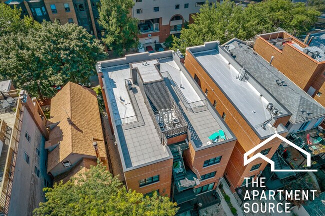 875 W Lill Ave unit H, Chicago, IL 60614 - photo 3