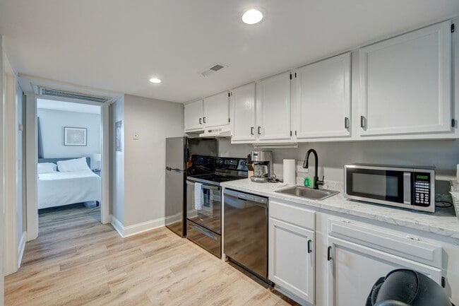 4756 Seahawk Ct, Wilmington, NC 28403 - photo 3