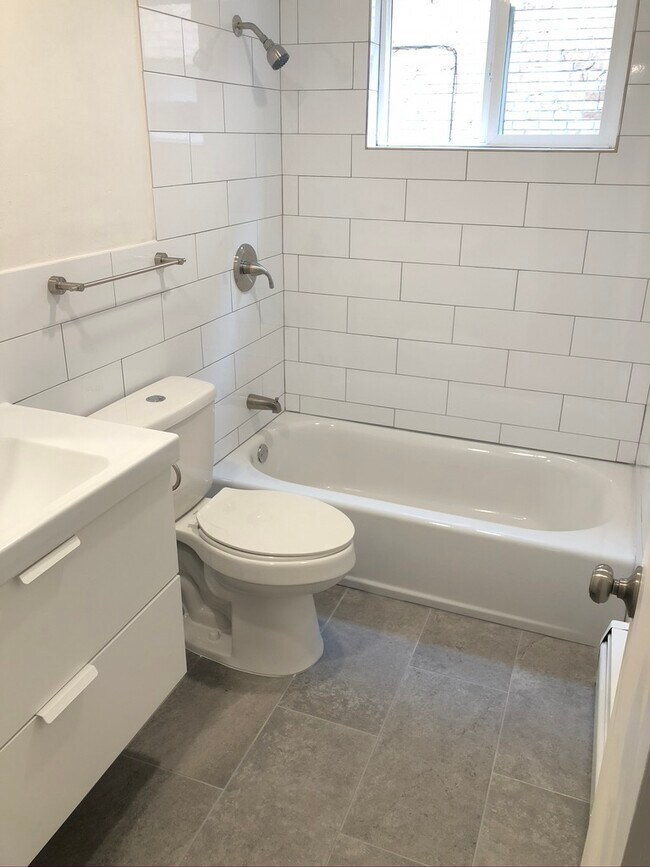 713 Collyer St unit E, Longmont, CO 80501 - photo 5