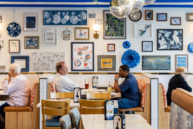 Cafe Express is a popular spot for weekday lunch in Grogan's Forest.