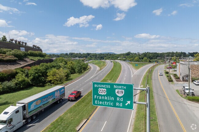 Franklin road connects Southern Hills to downtown Roanoke.