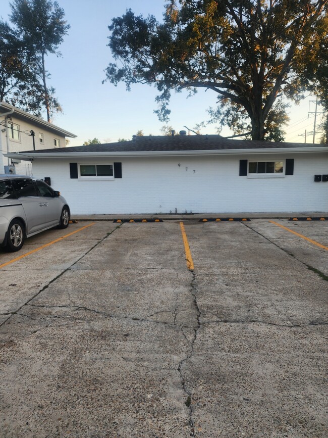 977 W Grant St, Baton Rouge, LA 70802