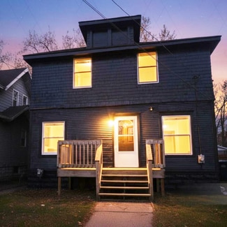 129 E South St Unit 1, Jackson, MI 49203