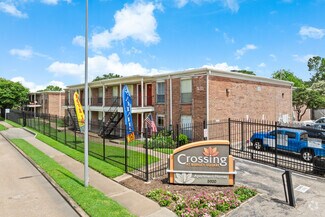 5900 N Braeswood Blvd, Houston, TX 77074