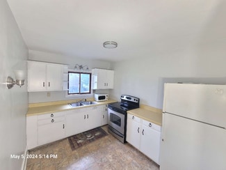 411-413 E Mansfield St Unit 2, Bucyrus, OH 44820