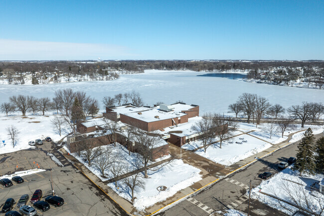 Lakeview Elementary