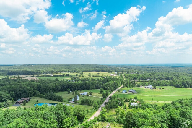 Visitors can take scenic drives through Middlefield to see traditional Amish farms in operation.