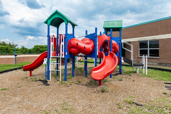 Frank D Moates Elementary School