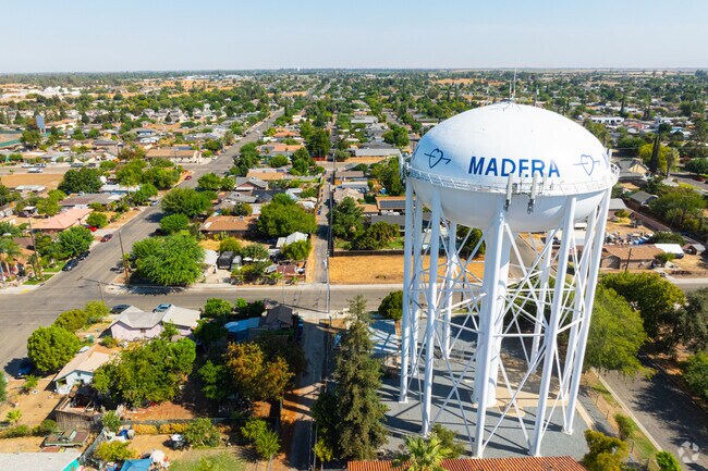 An aerial view captures the Madera water tower standing tall in North Madera.