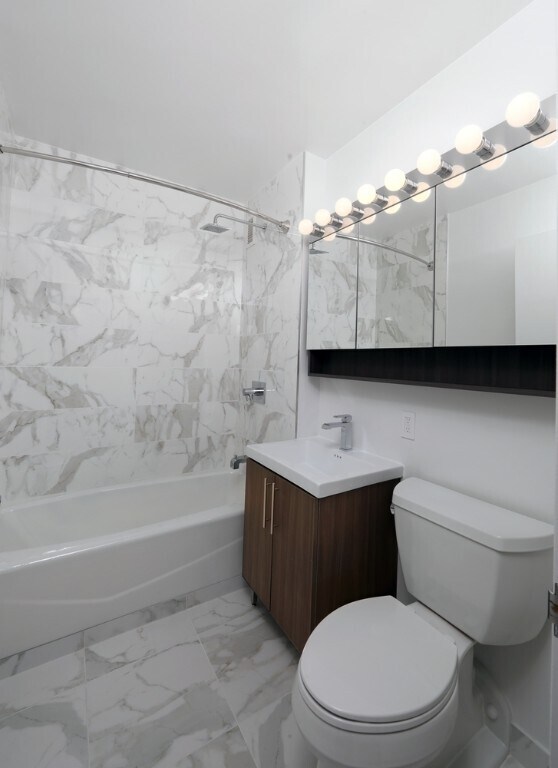 410 W 53rd St unit 212, New York, NY 10019 - photo 4