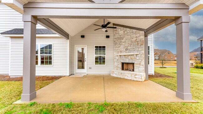 49 Sugar Maple Dr unit 36472880, Fort Mitchell, AL 36856 - photo 5