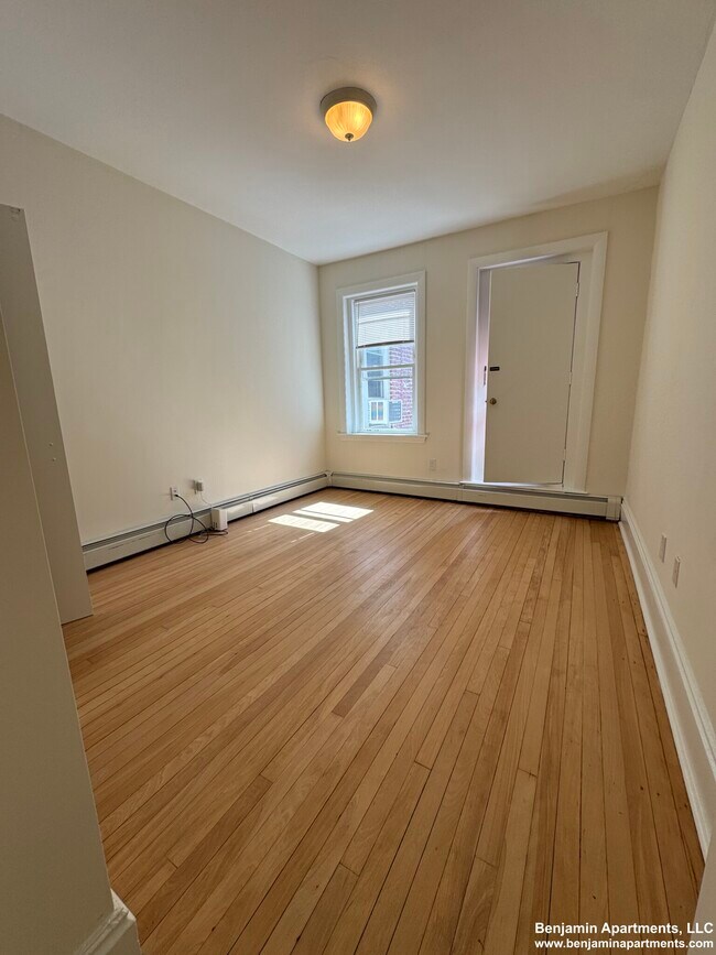 1531 Beacon St unit 16, Brookline, MA 02446 - photo 7