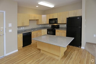 200 W Main St, Mandan, ND 58554
