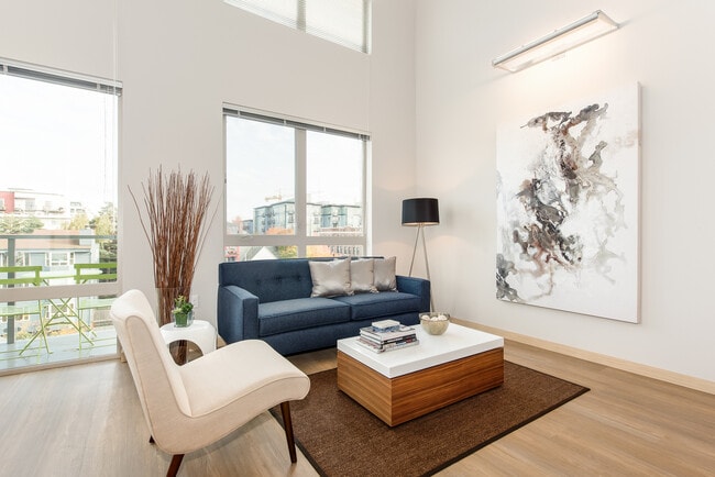 Zephyr Apartments: Elevated Living in the Heart of Capitol Hill, Seattle, WA 98102 - photo 7