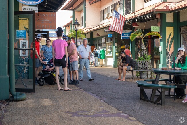 Hanalei's laid-back atmosphere and friendly locals make it a welcoming destination for tourists.