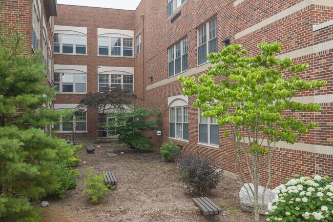 Outdoor seating area at Wealthy Elementary school on Lake Dr in East Grand Rapids.