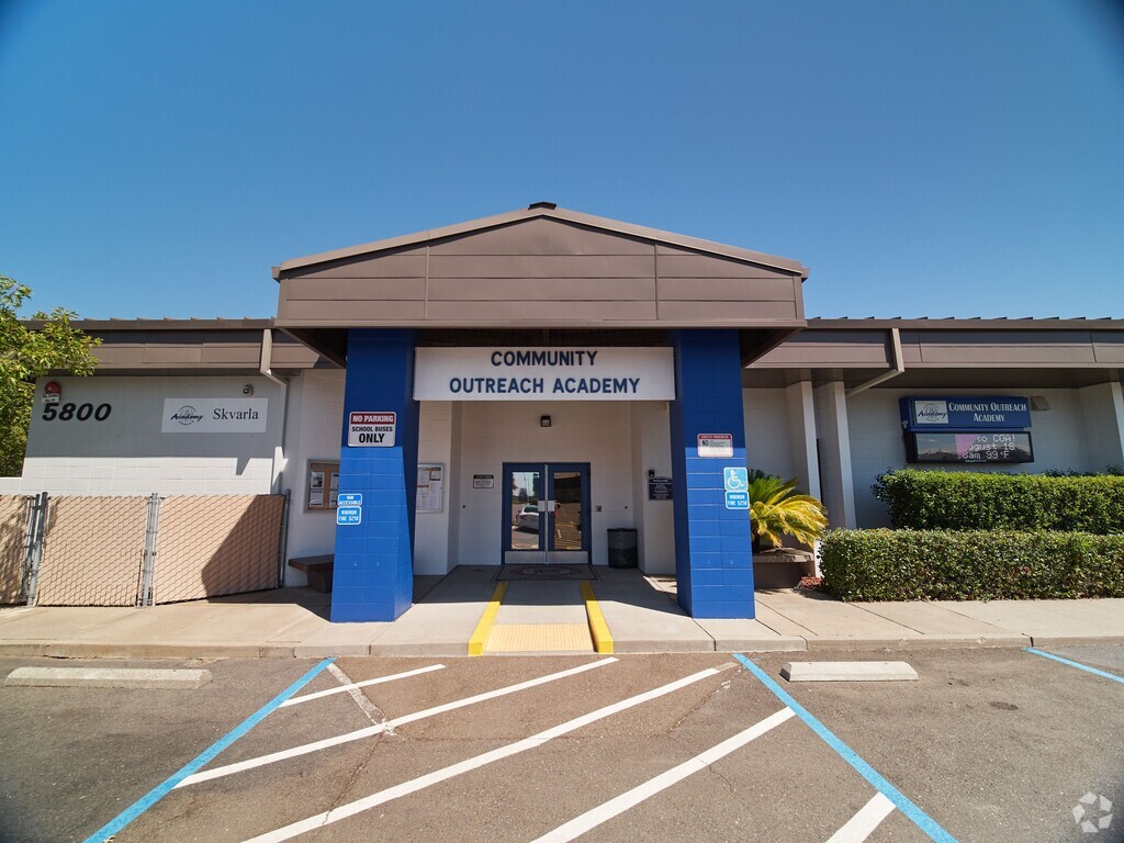 An entry shot for Community Outreach Academy Elementary School.