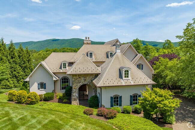 Luxury homes can be found throughout Penhook.