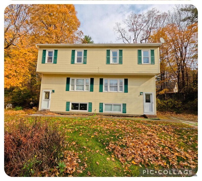 Side by side 3 level 2 u it duplex in desirable location