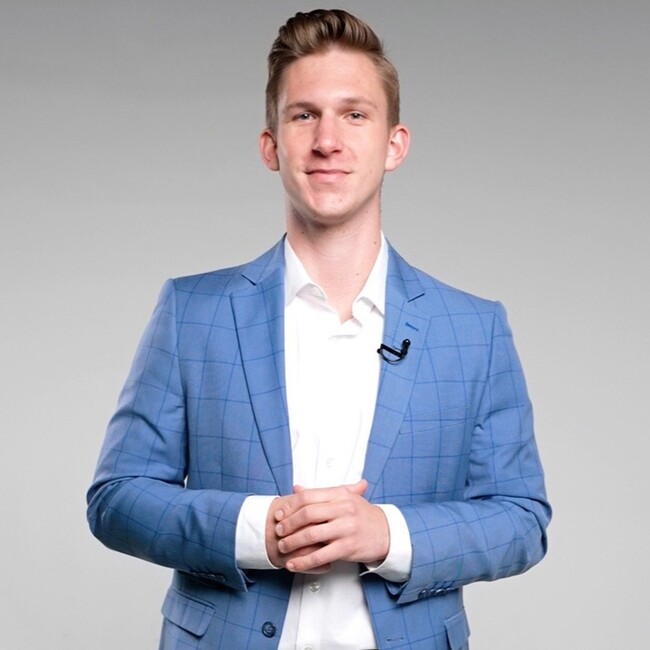 Agent Photo