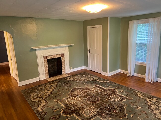 1 Pomfret Rd unit 2B, Brooklyn, CT 06234 - photo 2