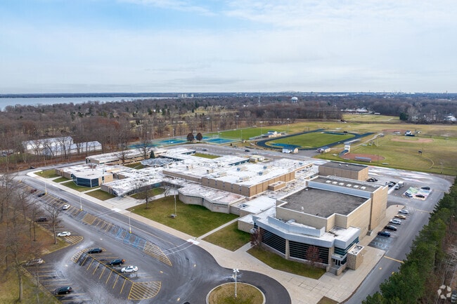 Port Huron Northern High School is centrally located, making pick up and drop off easy.
