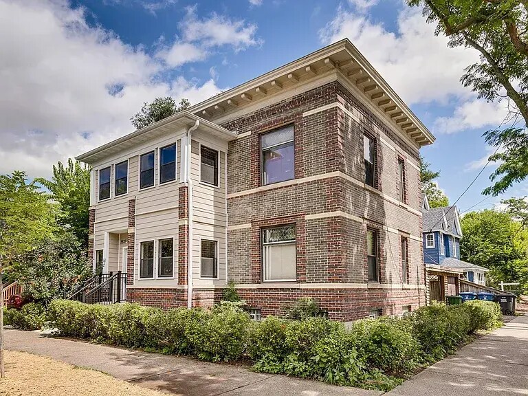 2829 Pleasant Ave unit 2829 Pleasant Ave, Minneapolis, MN 55408 - photo 1