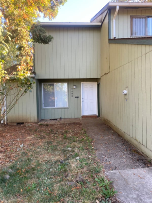 5499 Nicole Ct SE, Salem, OR 97306