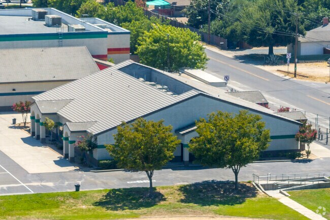 Harmony Elementary School is located in Delhi.