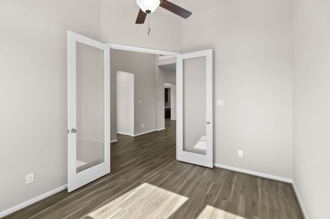 10726 Rattlebox Ct, Cypress, TX 77433 - photo 3