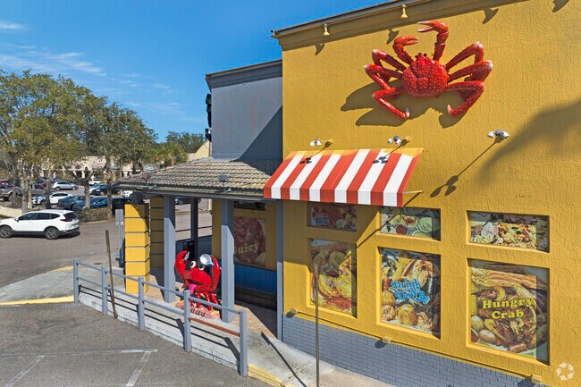 Front entrance to the Hungry Crab restaurant.