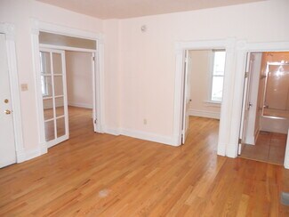 1407 7th Ave Unit 1 down, Rockford, IL 61104