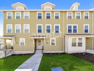 6037 W Copperhawk Dr, South Jordan, UT 84009