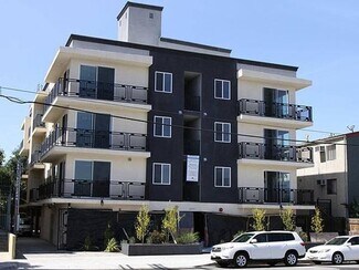 6851 Laurel Canyon Blvd, North Hollywood, CA 91605