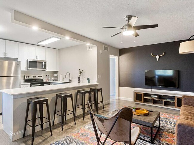 Avalon, Phoenix, AZ 85016 - photo 3