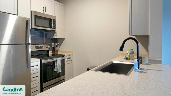 900 E Six Forks Rd unit 343, Raleigh, NC 27604 - photo 7
