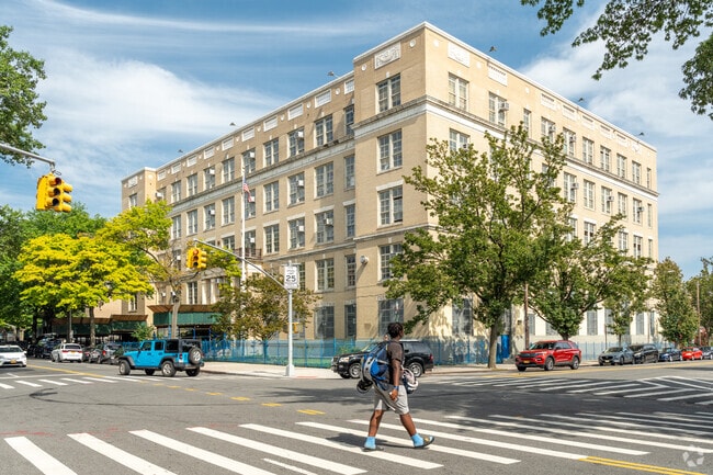 The PS 86 Kingsbridge Heights provides a safe, positive, and nurturing environment for students.