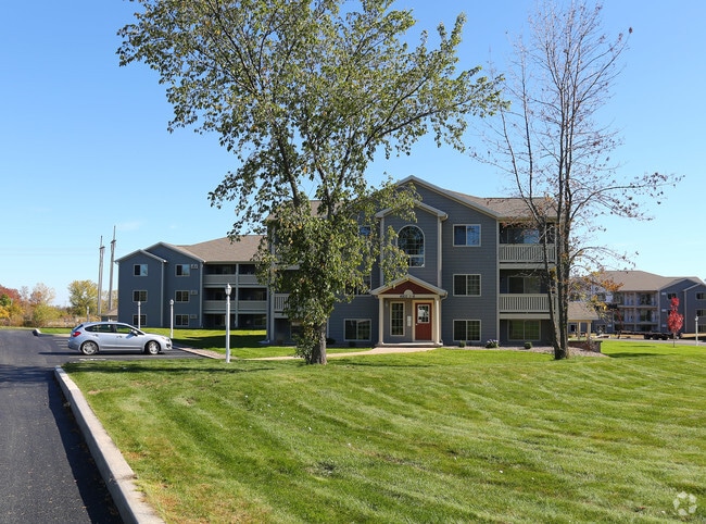 Ravada Hill Apartments, Liverpool, NY 13088 - photo 3