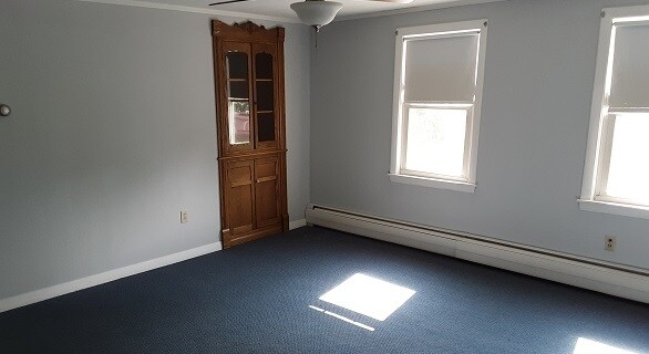 31 Middle St unit 31A, Orono, ME 04473 - photo 4